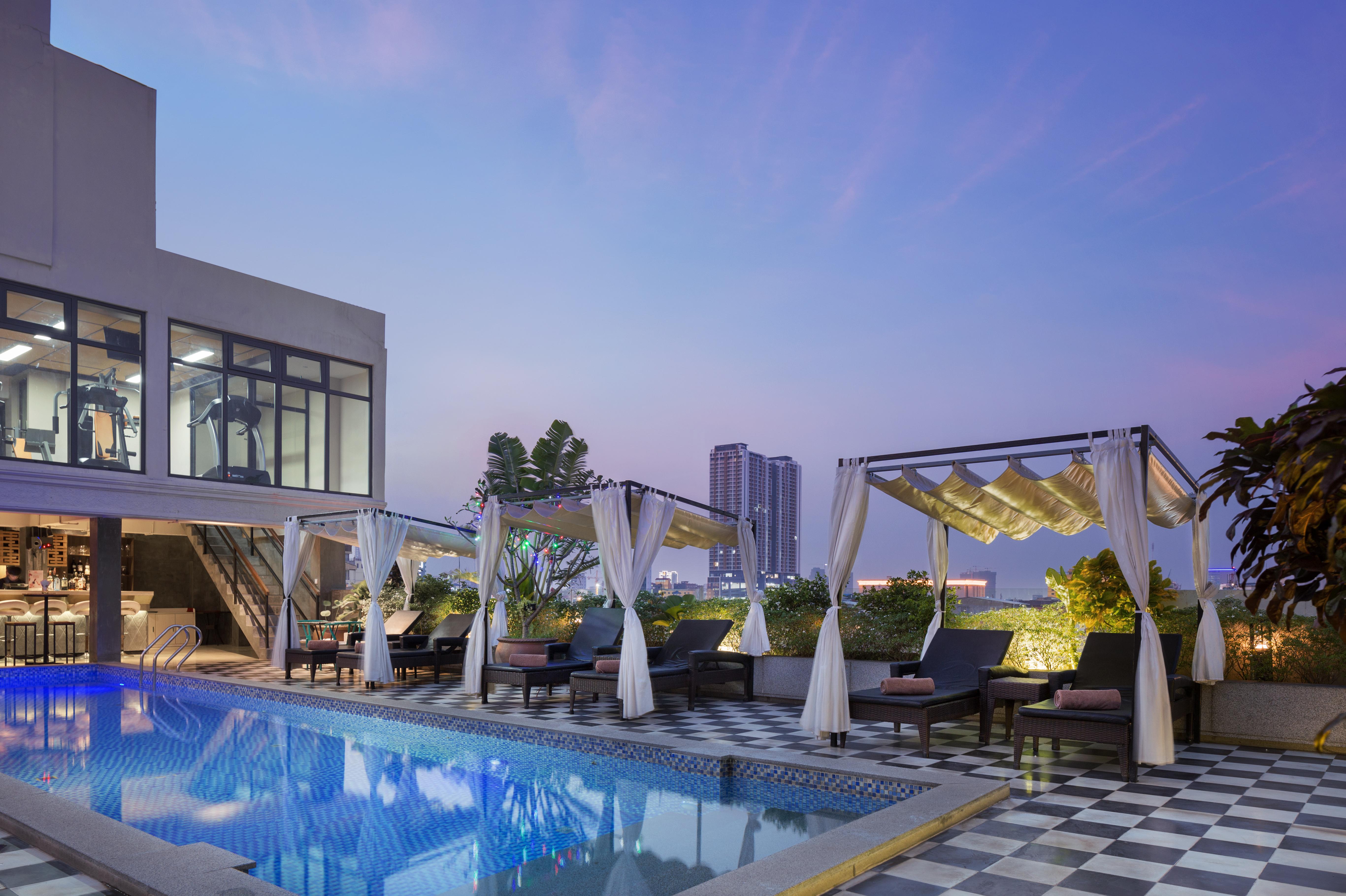 Hotel G Mekong Phom Penh 4*
